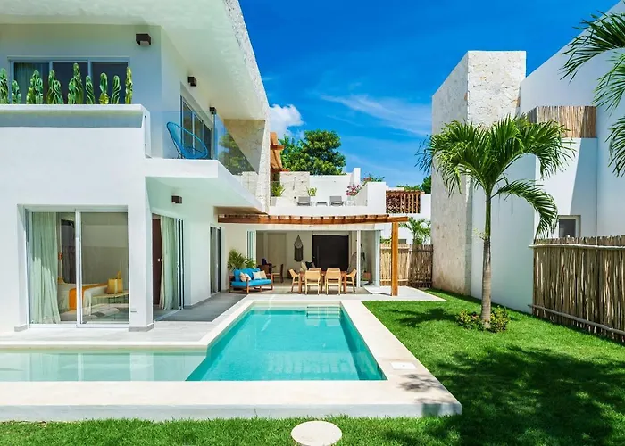 Bonita, Private Pool, Jacuzzi, Concierge Holiday home