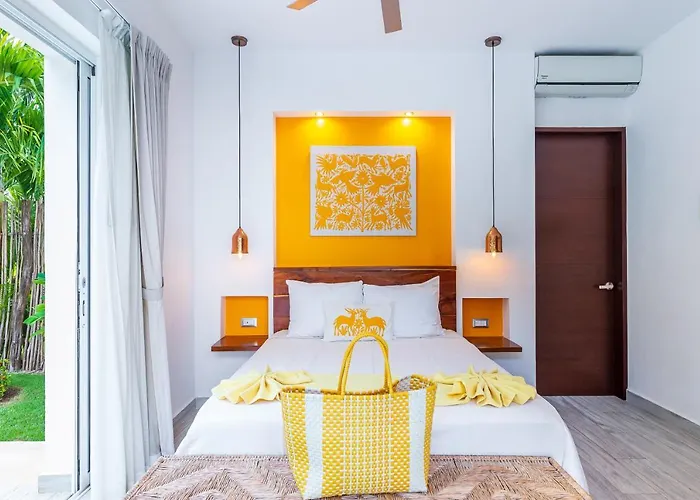 Bonita, Private Pool, Jacuzzi, Concierge Holiday home